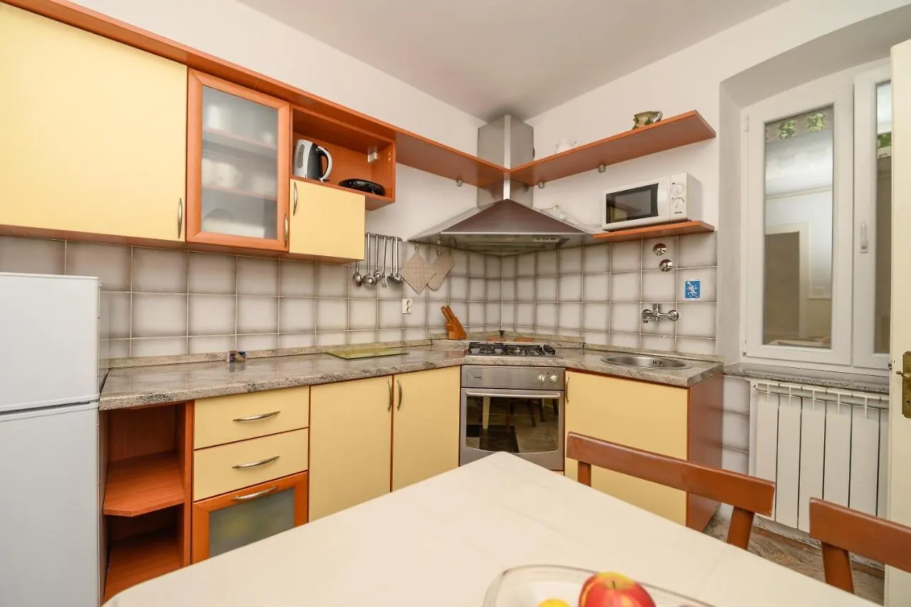 Apartmani Loreta Mali Lošinj Apartman